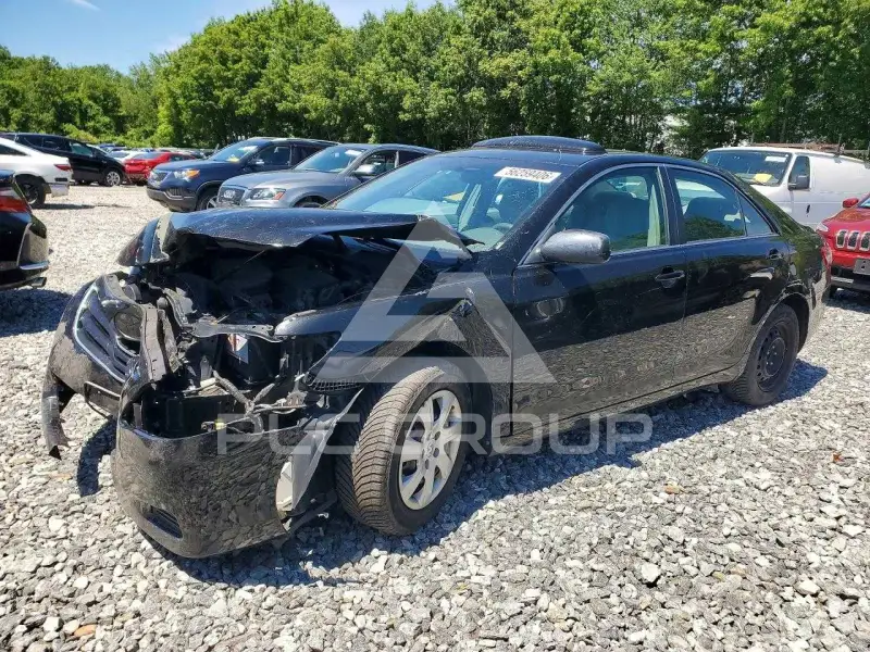 2011 Toyota CAMRY фото