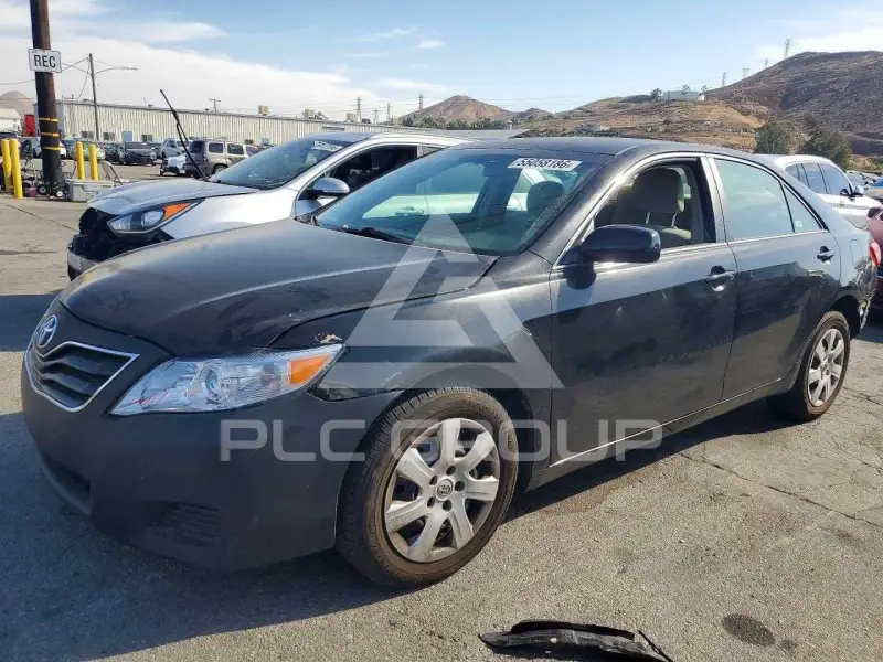 2011 Toyota CAMRY фото
