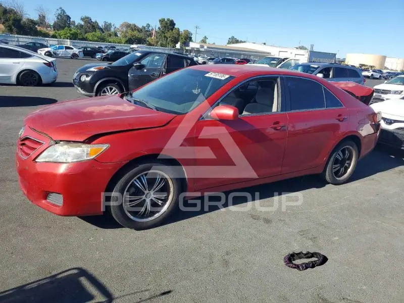 2011 Toyota CAMRY photo