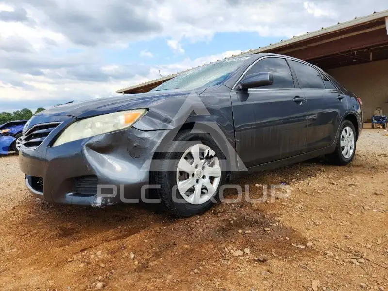 2011 Toyota CAMRY фото