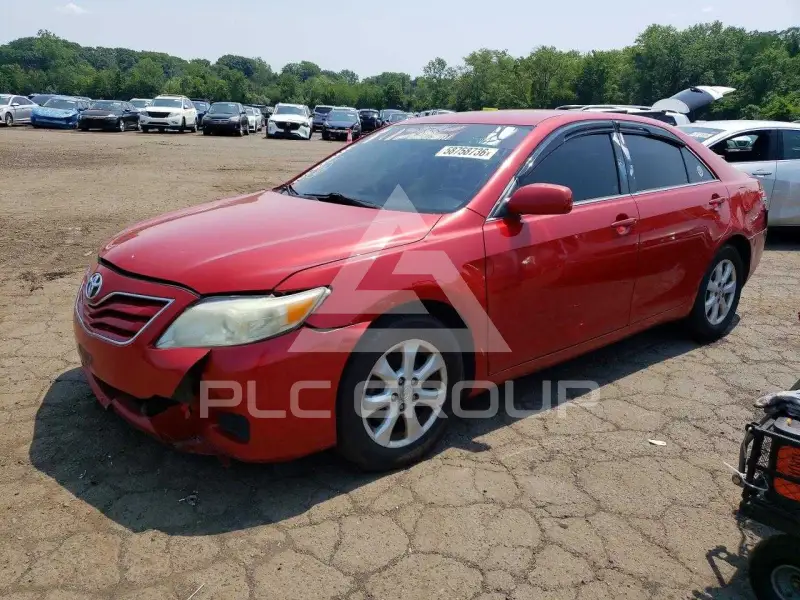 2011 Toyota CAMRY фото