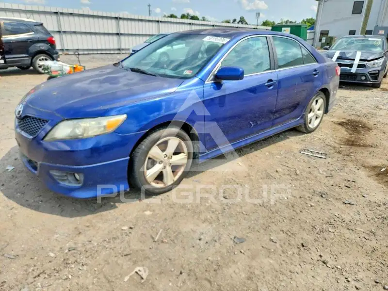 2011 Toyota CAMRY фото