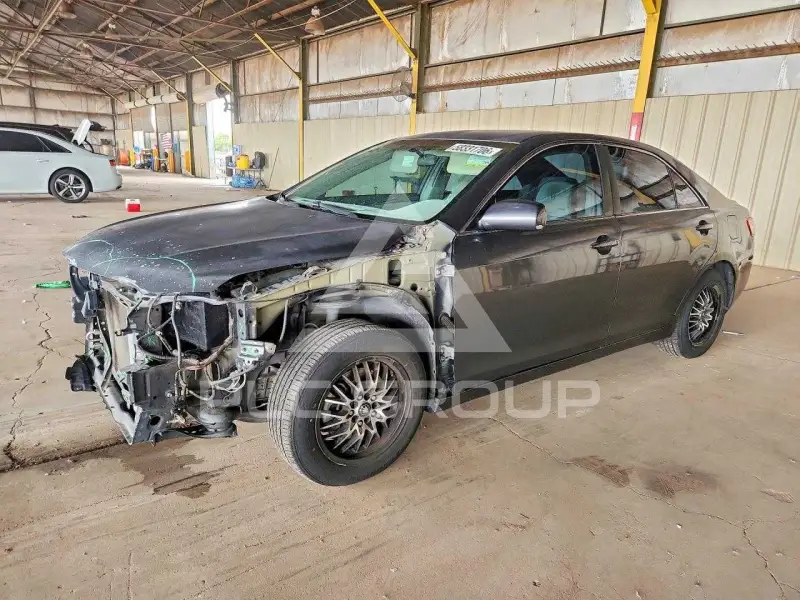 2011 Toyota CAMRY photo