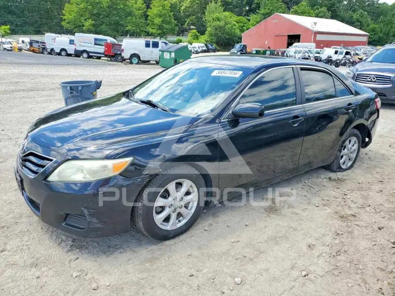 2011 Toyota CAMRY фото