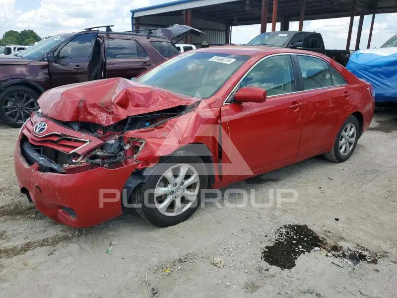 2011 Toyota CAMRY фото
