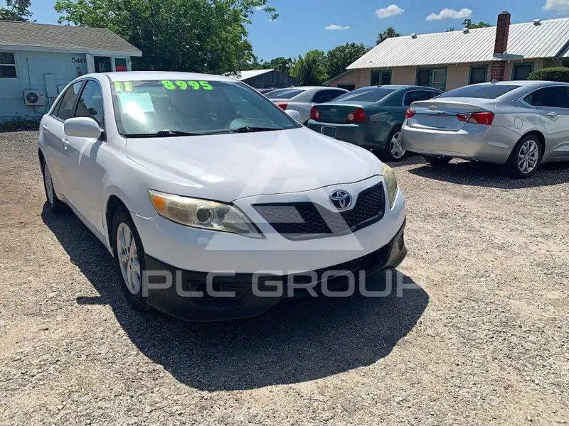 2011 Toyota CAMRY фото
