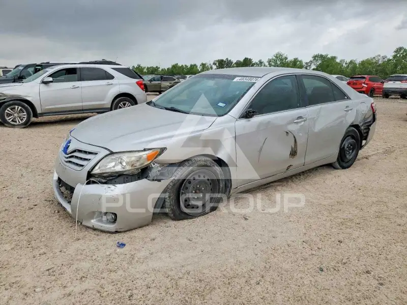 2011 Toyota CAMRY photo
