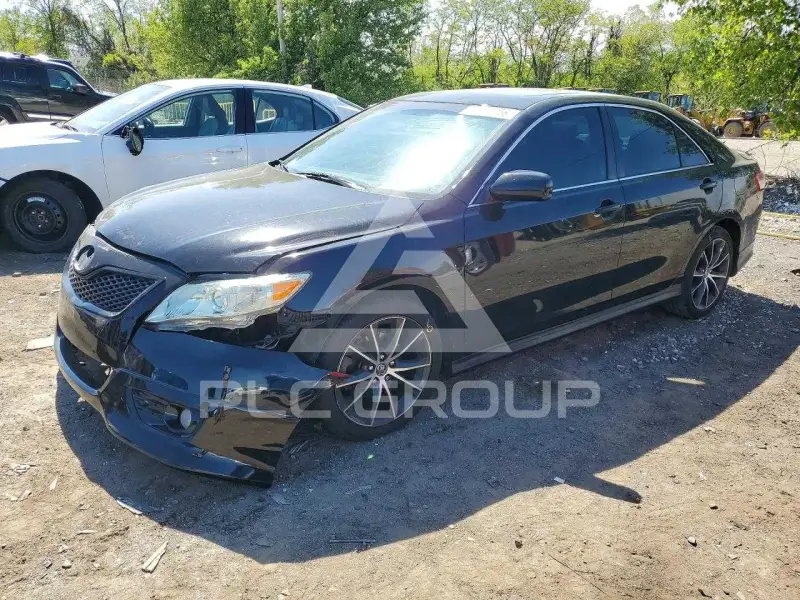 2011 Toyota CAMRY фото