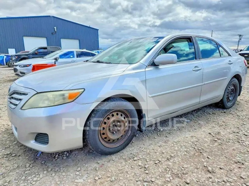 2011 Toyota CAMRY фото