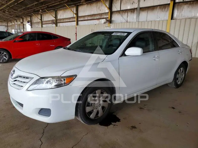 2011 Toyota CAMRY фото