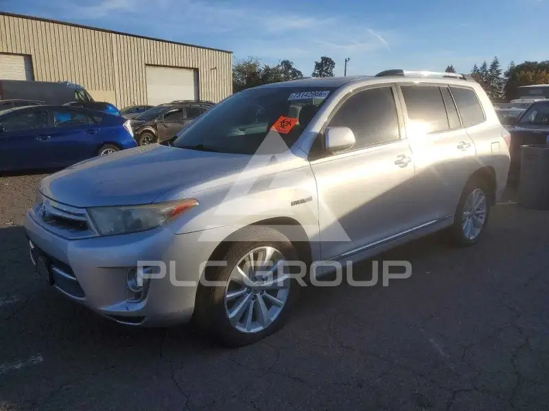 2011 Toyota Highlander фото
