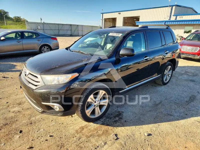 2011 Toyota Highlander фото