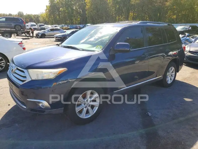 2011 Toyota Highlander фото