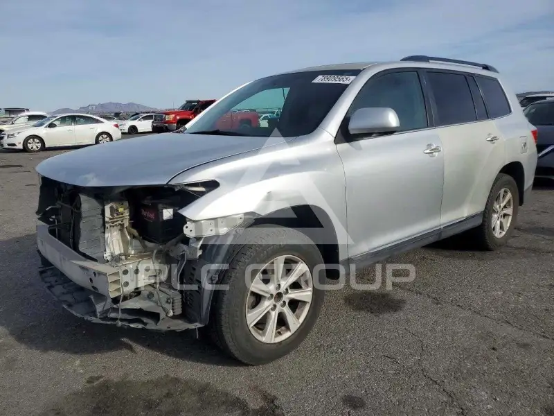 2011 Toyota Highlander фото