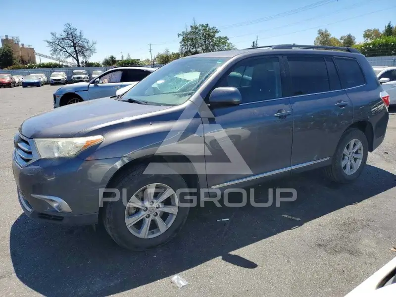 2012 Toyota Highlander фото