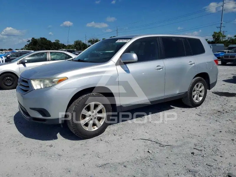 2011 Toyota Highlander фото