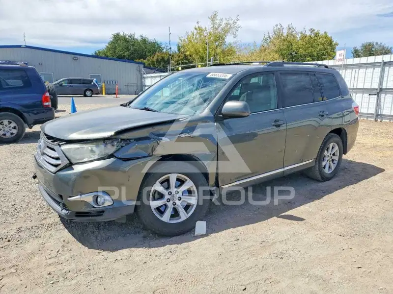2011 Toyota Highlander фото