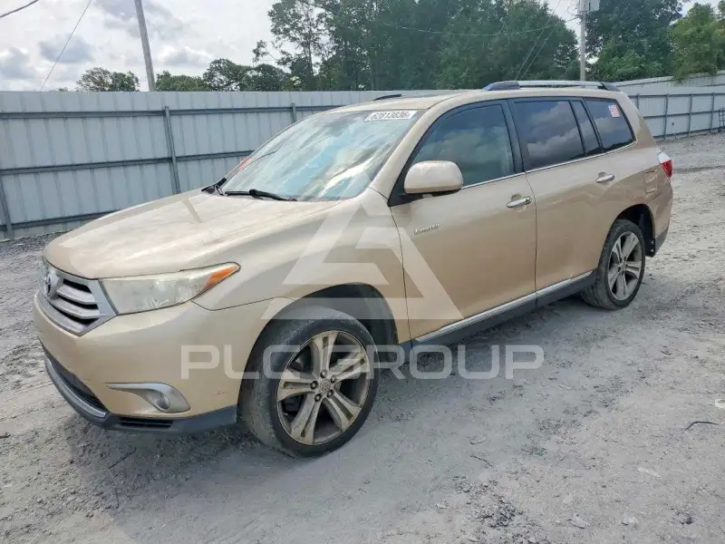 2011 Toyota Highlander фото