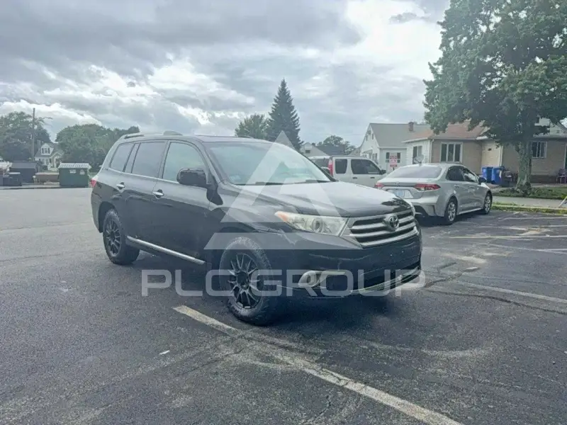 2011 Toyota Highlander photo