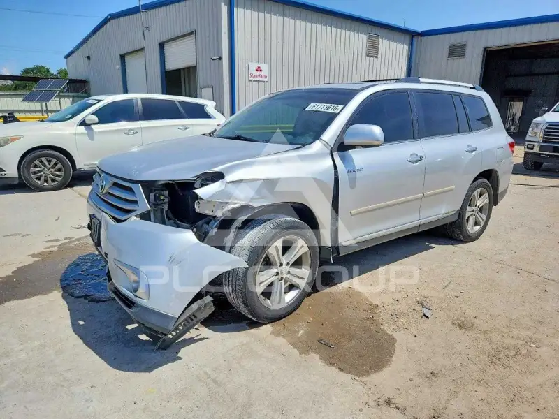 2011 Toyota Highlander фото