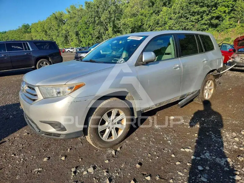 2011 Toyota Highlander фото