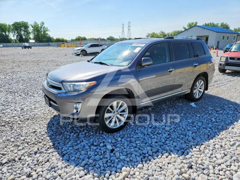 2011 Toyota Highlander фото