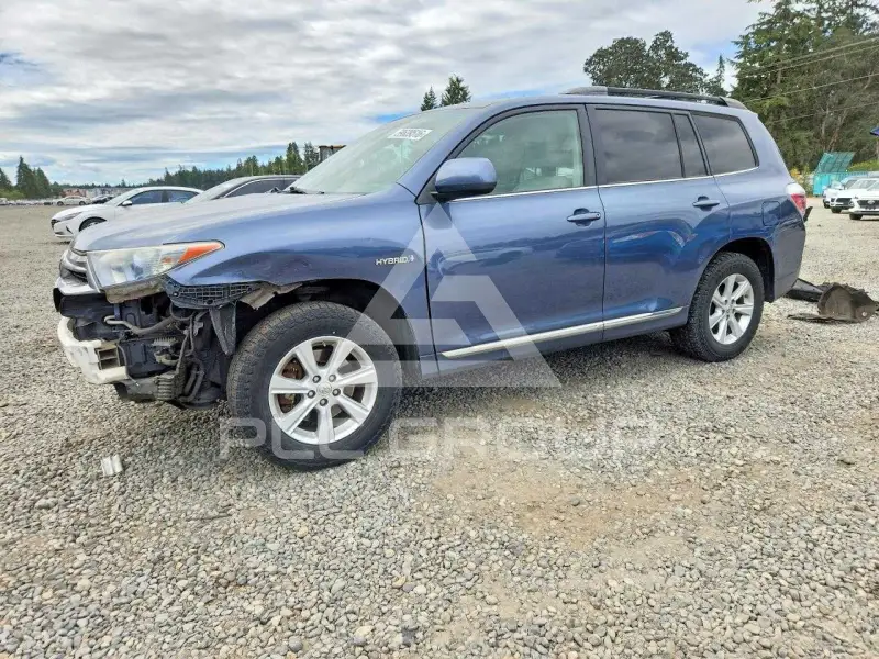 2011 Toyota Highlander фото