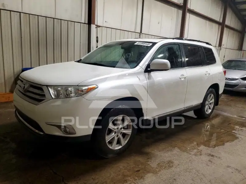 2011 Toyota Highlander фото