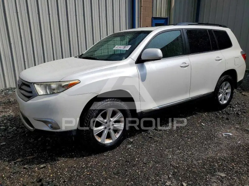 2011 Toyota Highlander фото