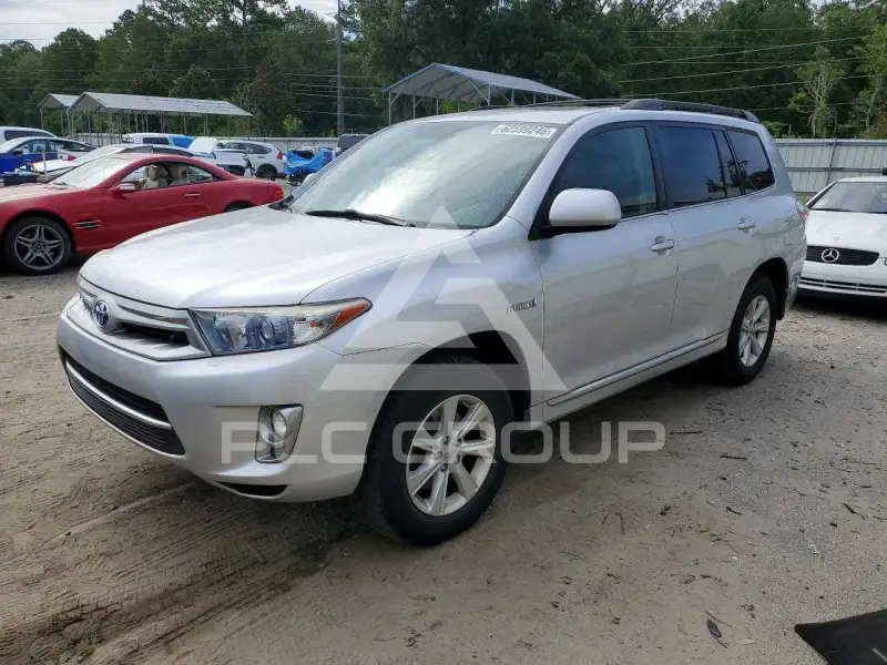 2011 Toyota Highlander фото