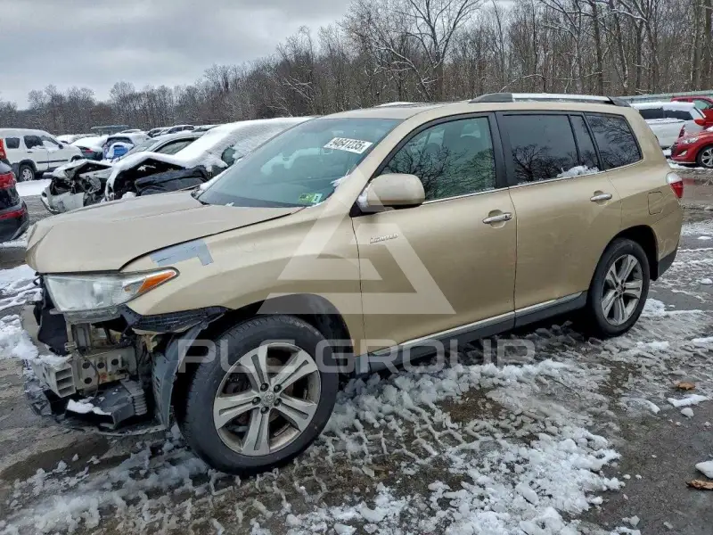 2011 Toyota Highlander фото