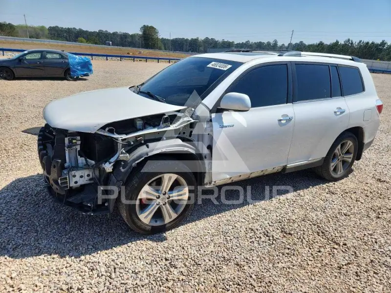 2011 Toyota Highlander фото
