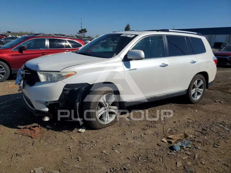 2011 Toyota Highlander фото