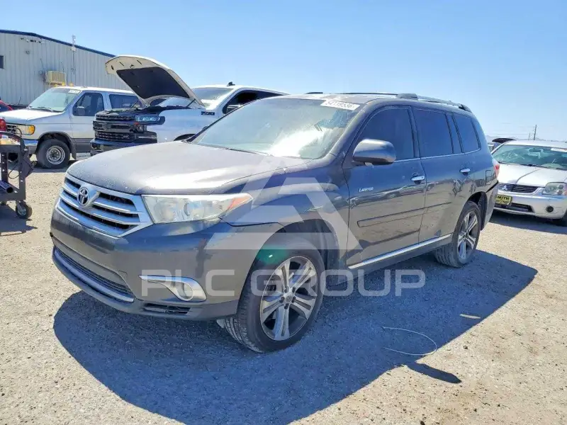 2011 Toyota Highlander фото