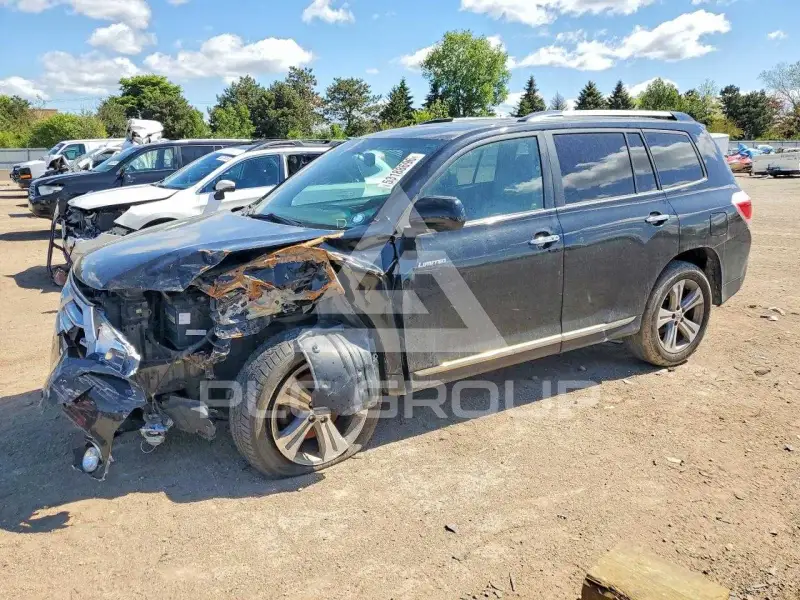 2011 Toyota Highlander photo