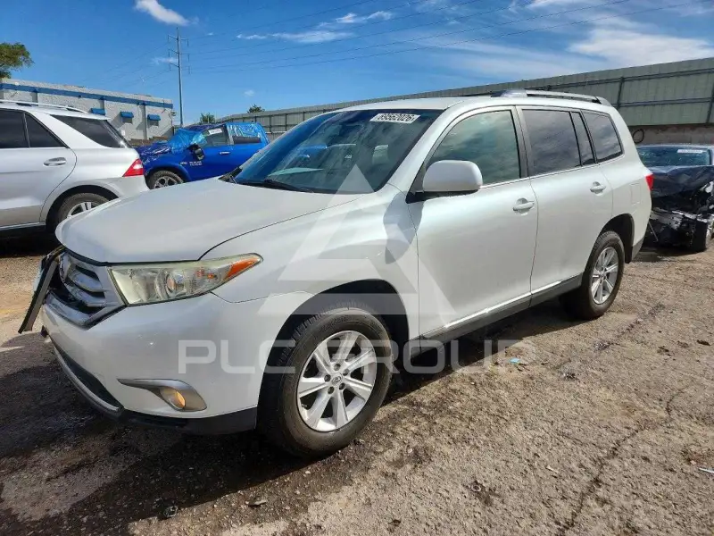 2011 Toyota Highlander фото
