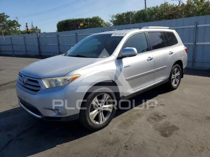 2011 Toyota Highlander фото