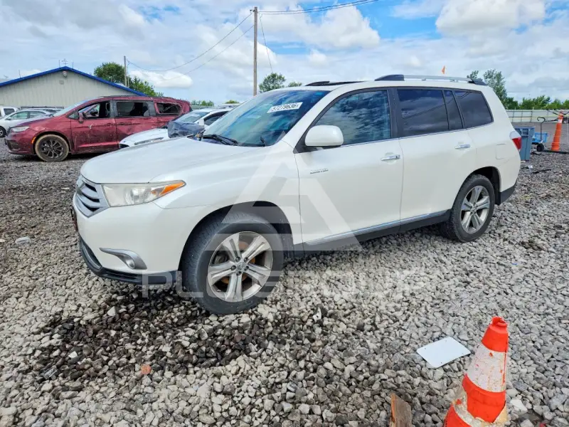 2011 Toyota Highlander фото
