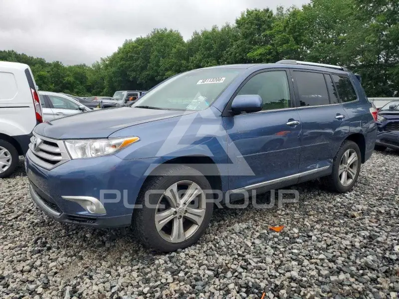 2011 Toyota Highlander photo