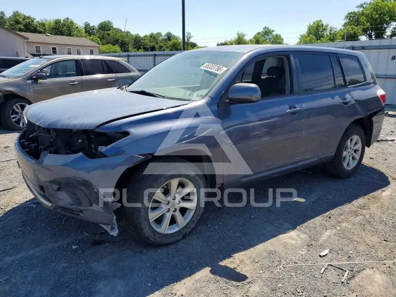 2011 Toyota Highlander фото