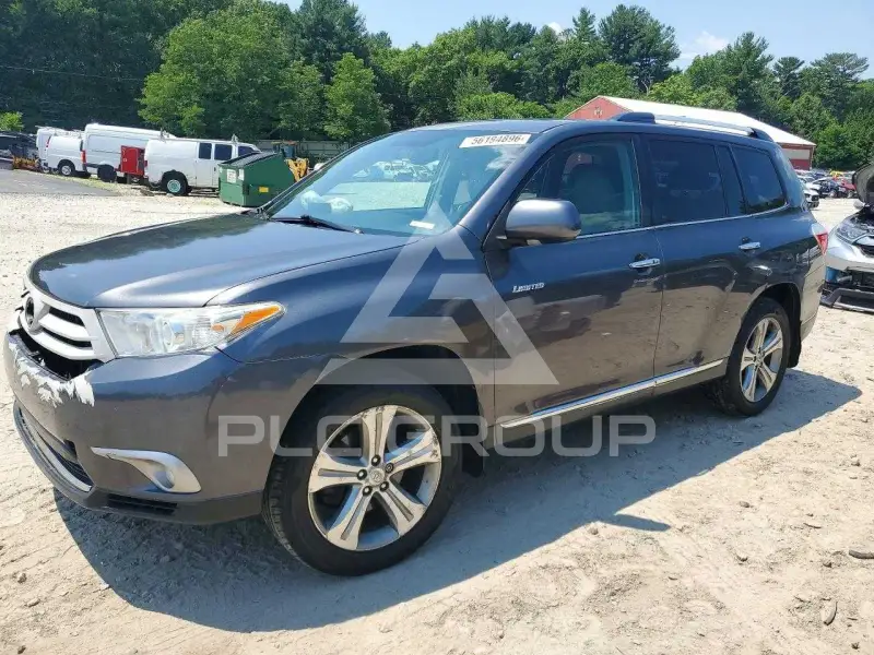 2011 Toyota Highlander photo