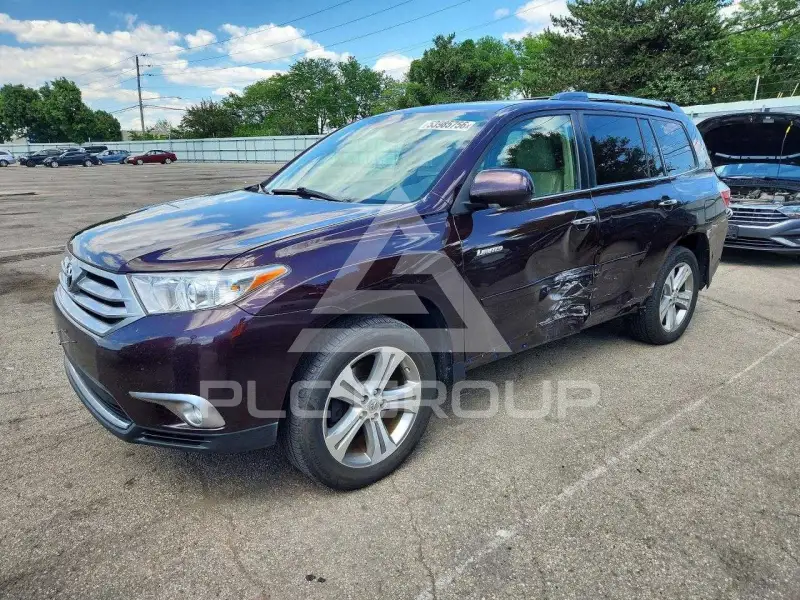 2011 Toyota Highlander фото