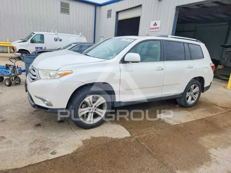 2011 Toyota Highlander фото