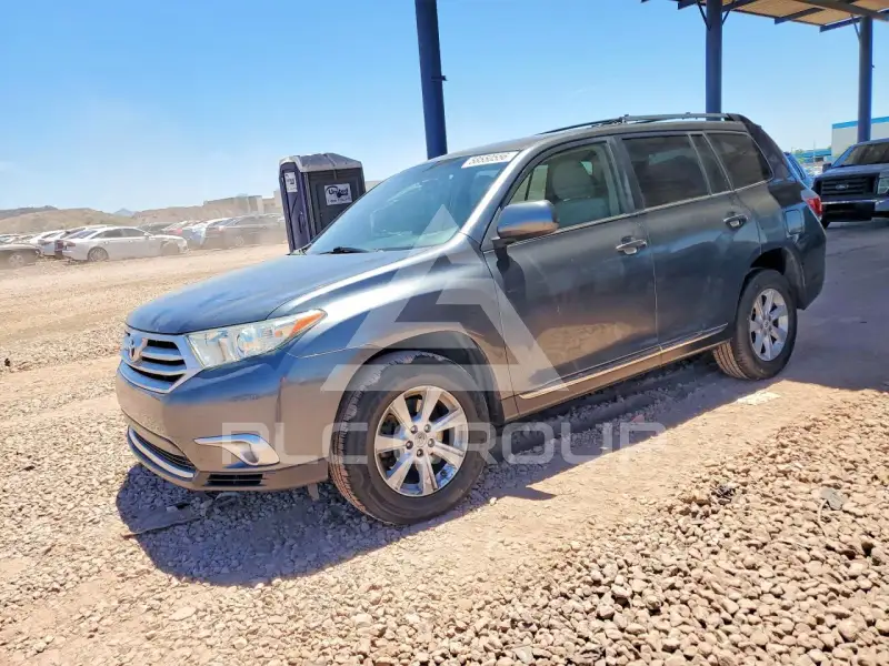 2011 Toyota Highlander фото