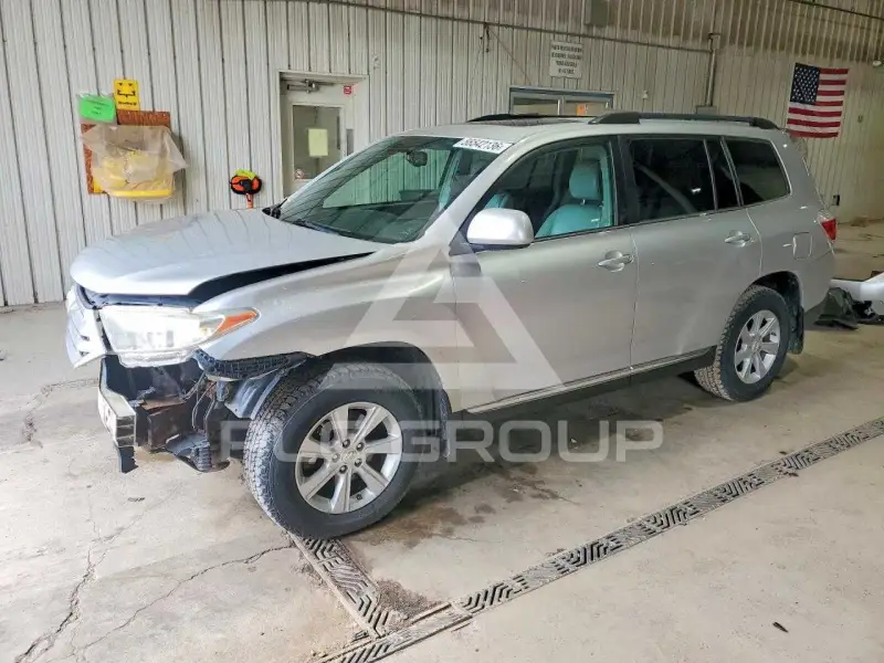 2011 Toyota Highlander фото