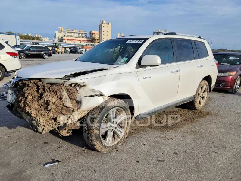 2011 Toyota Highlander фото