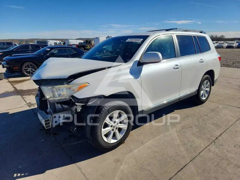 2011 Toyota Highlander фото