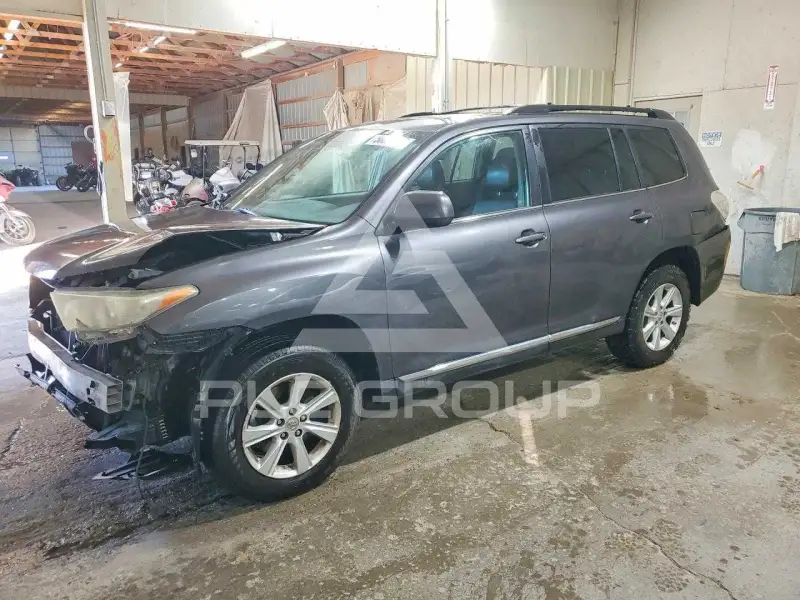 2011 Toyota Highlander фото