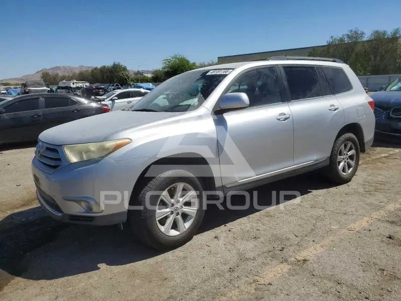 2011 Toyota Highlander фото
