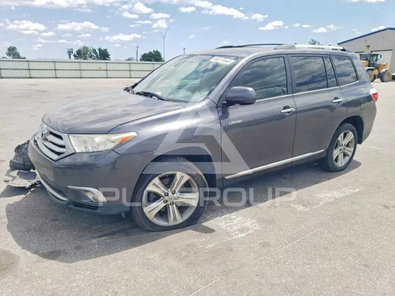 2011 Toyota Highlander фото